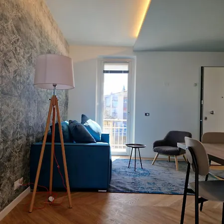 Moretti Piano Secondo * Udine